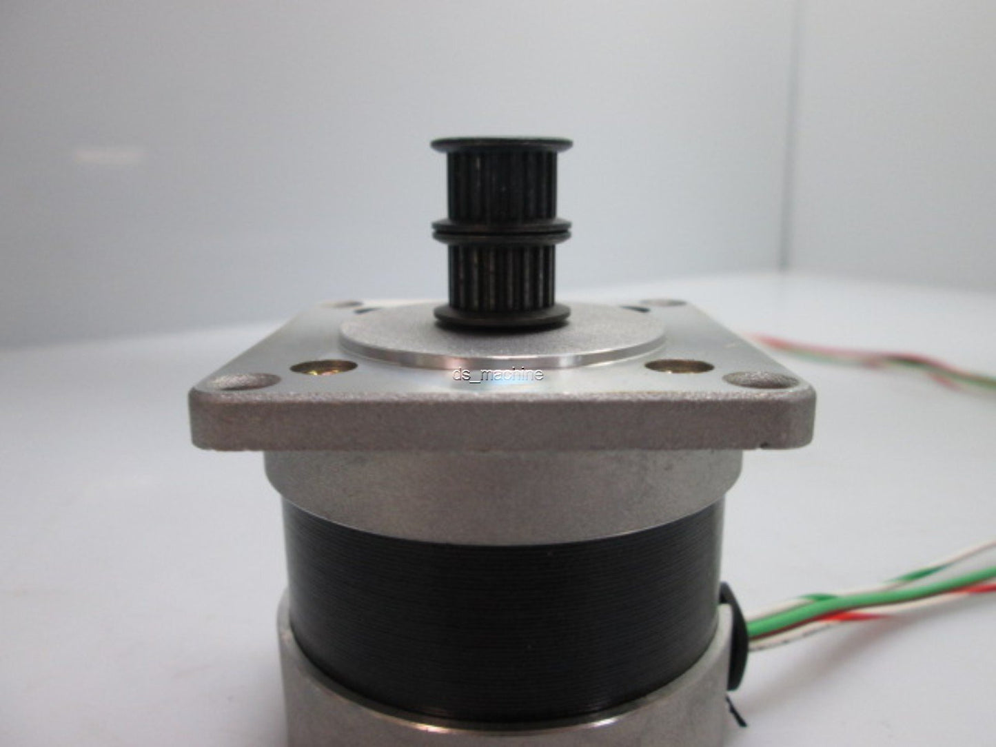 Used TECO Electro 4H5618S0404 Stepper Motor 2.8V, 1.4A, 1.8 Deg