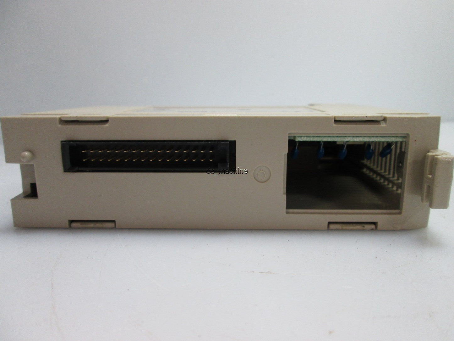 Used Lot of 2 OMRON C200H-ID211 Input Unit 12-24VDC, 10mA