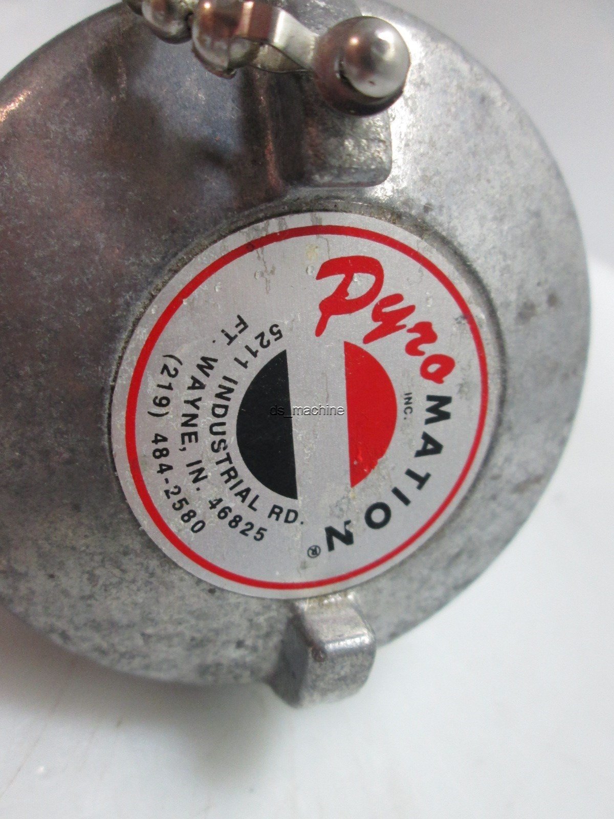 Used Pyromation J49U-S4D0408-8HN31-SL Thermocouple 1/2" NPT, 1/4" Shaft Diameter