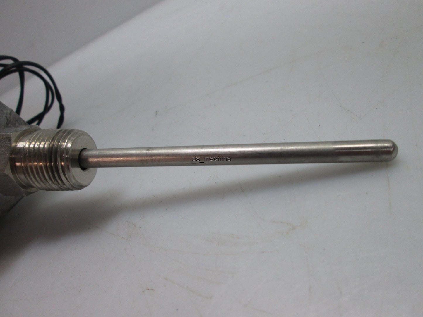 Used Pyromation J49U-S4D0408-8HN31-SL Thermocouple 1/2" NPT, 1/4" Shaft Diameter