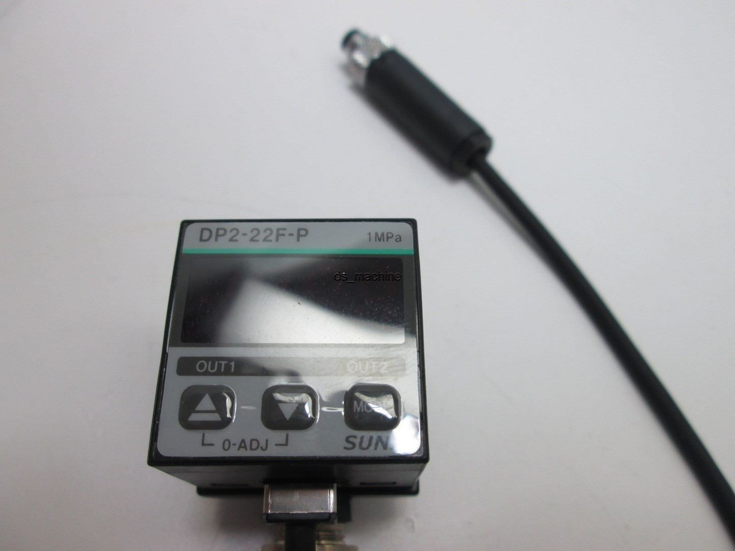 Used Sunx DP2-22F-P Digital Pressure Sensor, 10" Cable