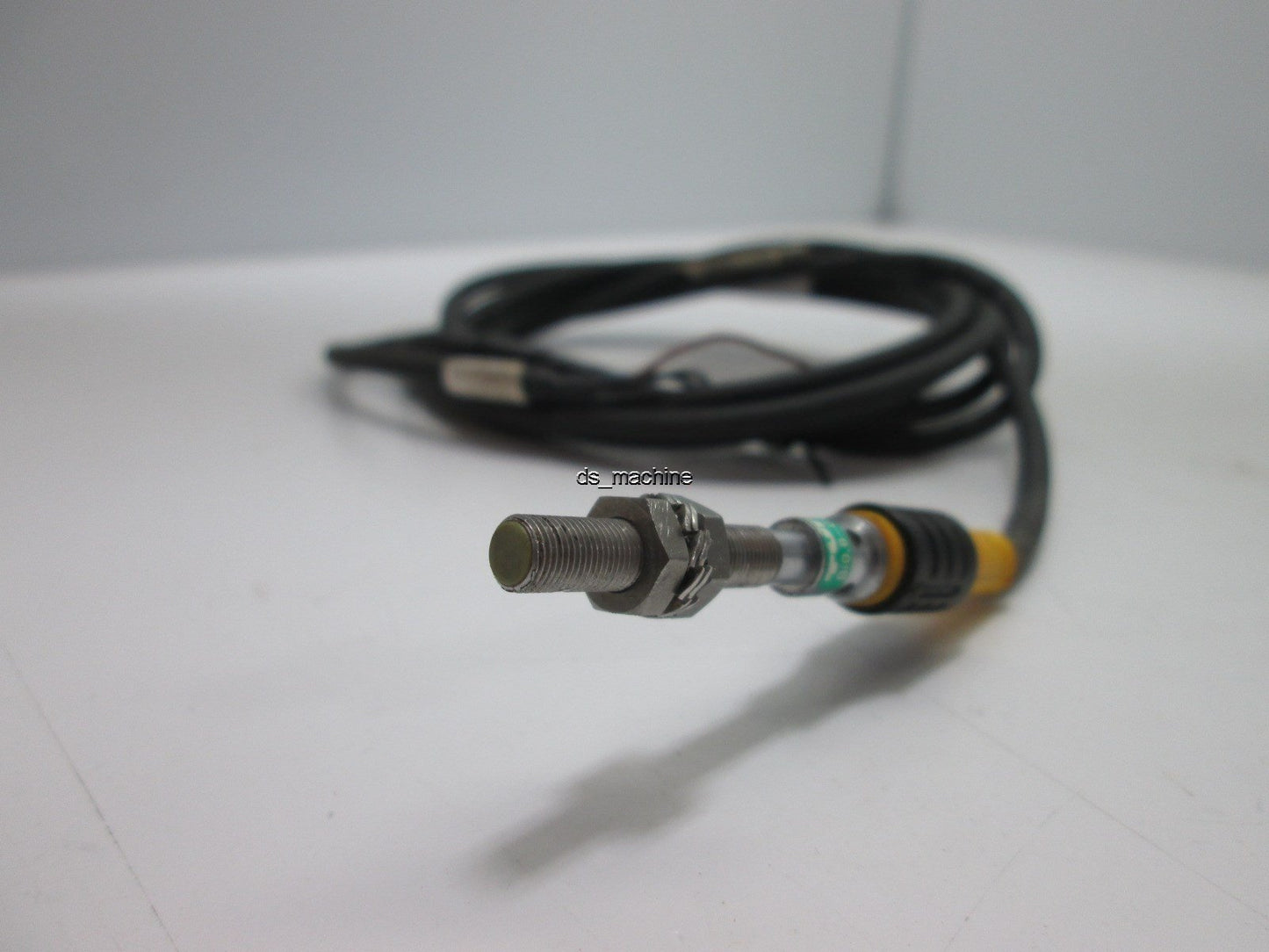 Used Turck Bi0.8-G05-AN6X-V1331 Proximity Sensor, 10-30VDC, 5ft Cable