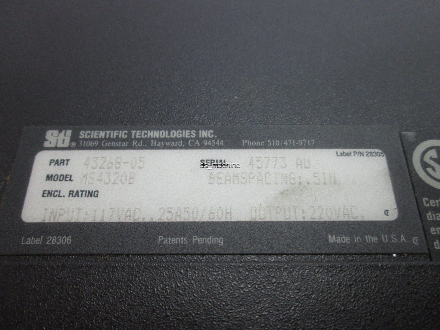 Used STi 43268-05 Light Curtain Controller, 117VAC - 25A 50/60Hz Input, 220VAC Output