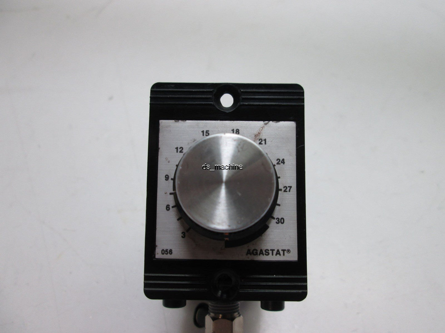 Used Kuhnke PMT 1F2B3 Pneumatic Miniature Timer, 3-30sec, 30PSIG *Visible Gap*