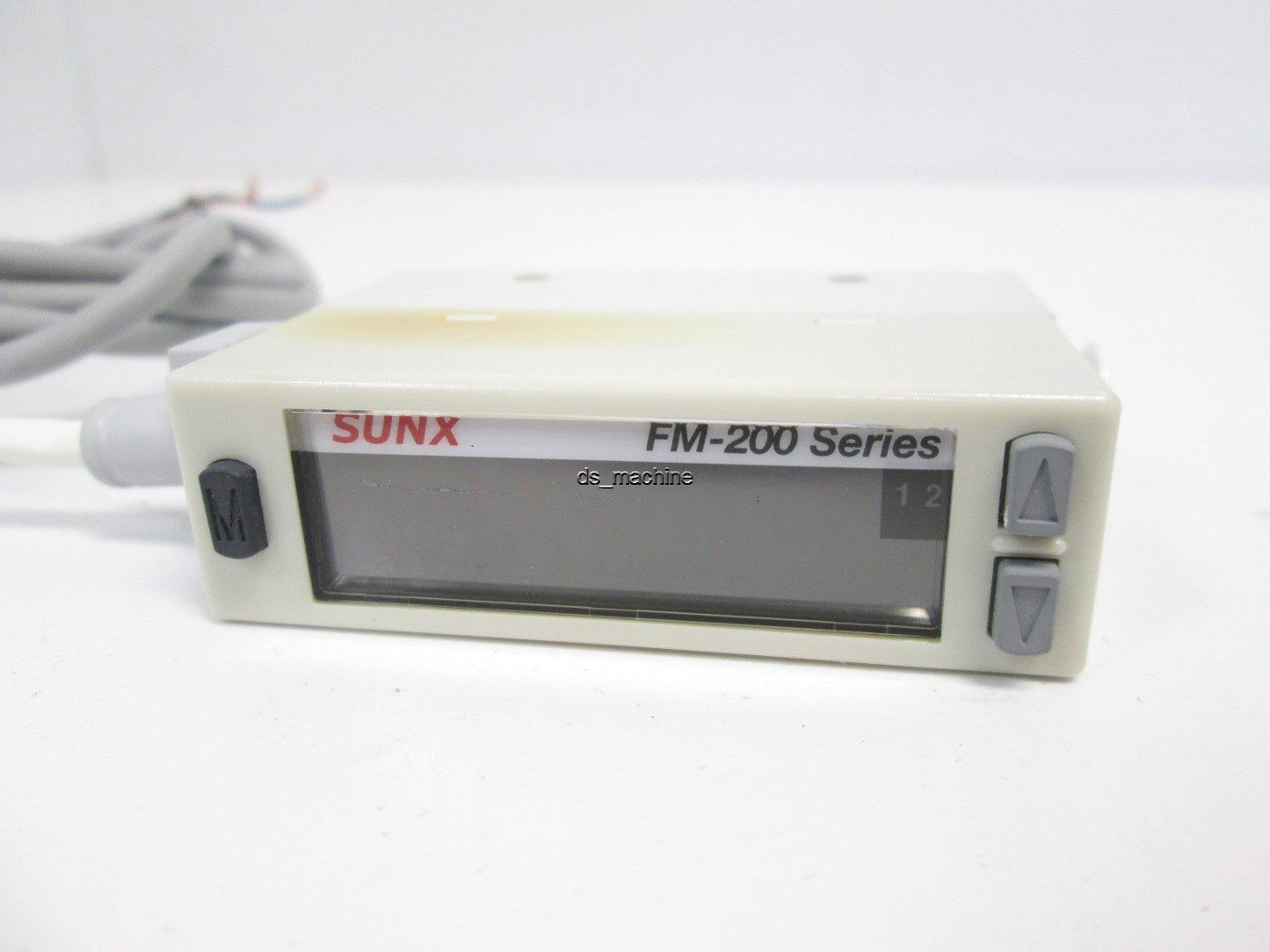 Used Sunx FM-214-4-P Digital Flow Sensor, 10L/MIN, PNP, 4mm Port Fitting, 12-24VDC