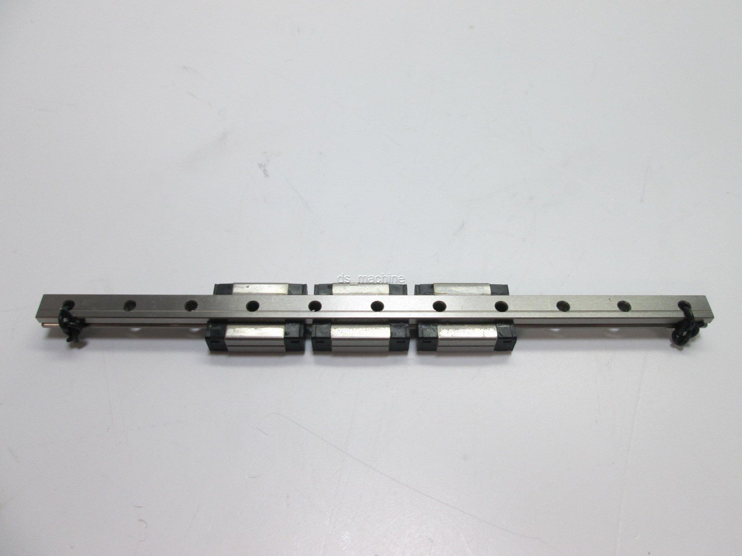 Used IKO LWL7B Linear Bearing With 3 Carriages, 164mm Long Rail