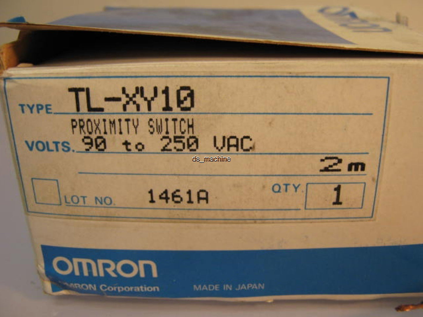 New Omron Proximity Switch 90-250VAC 2-wire TL-XY10