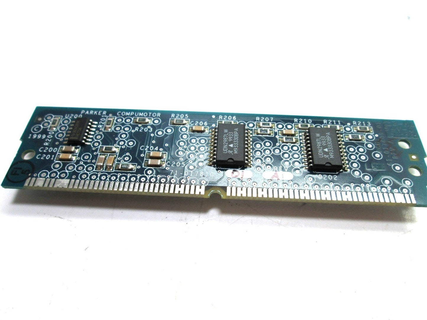 Used Parker Compumotor 71-017810-01 SIM8-OUT-PNP Output Module Board for 6K Drives