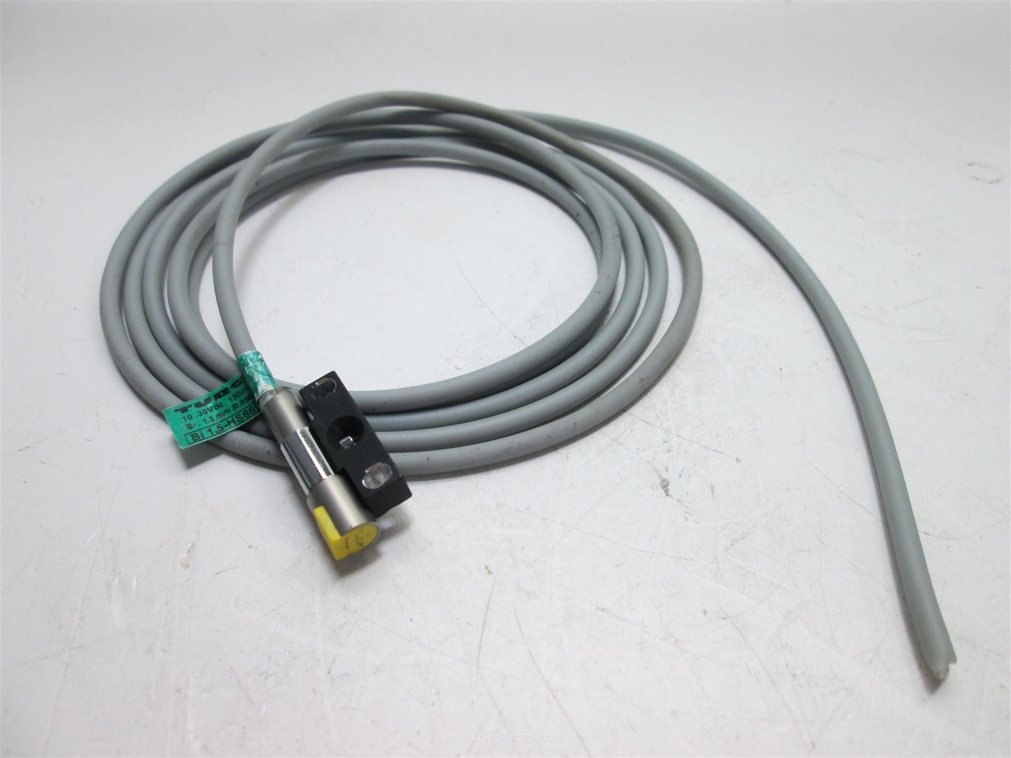 Used Turck Bi1.5-HS865-AP6X Inductive Sensor, 3-Wire DC PNP Output, 10-30VDC 150mA