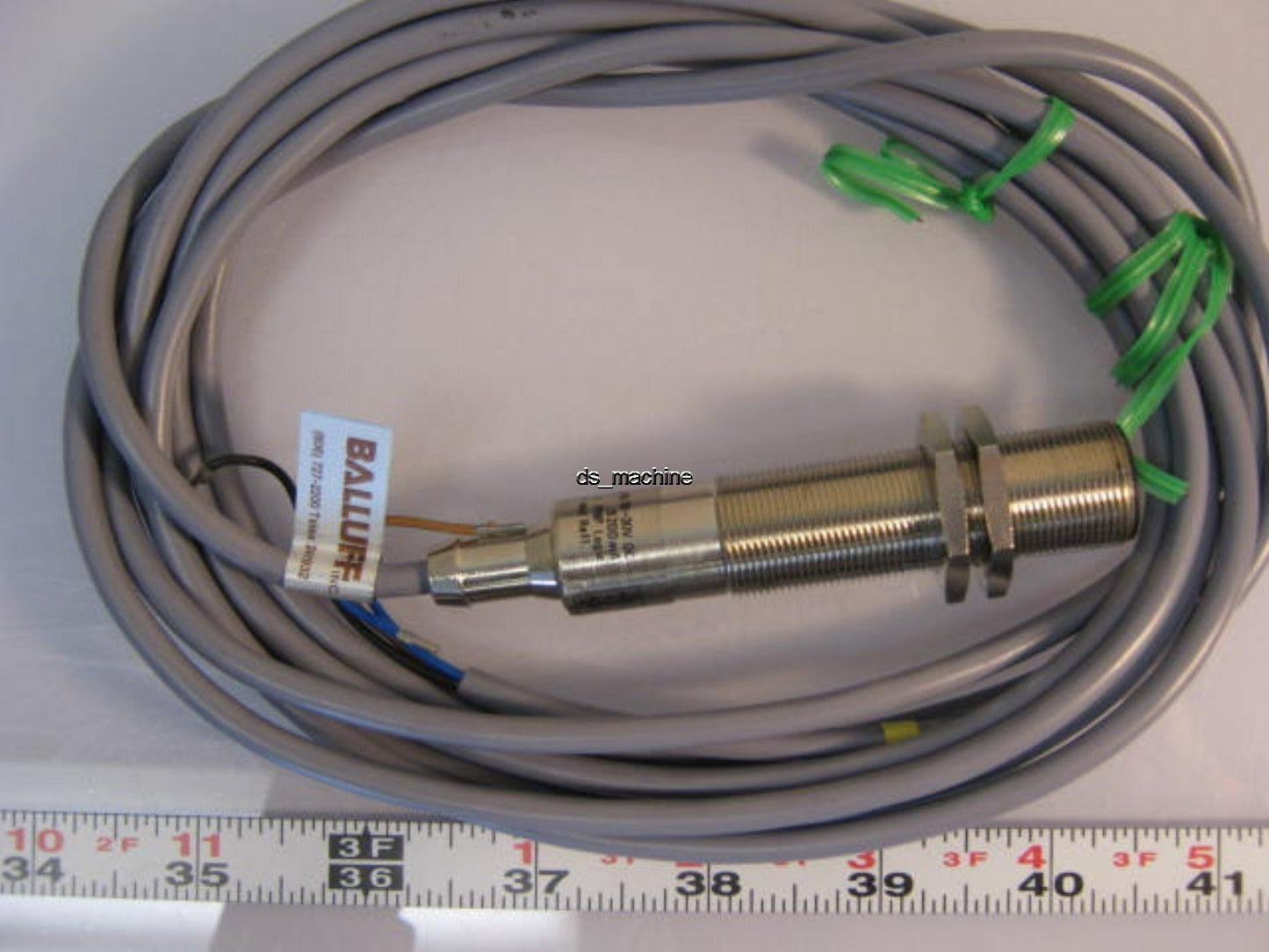 New Balluff BOS-18M-PO-1RB-AO-C-152 Photoelectric Sensor, 2000mm Range, 10-30VCD