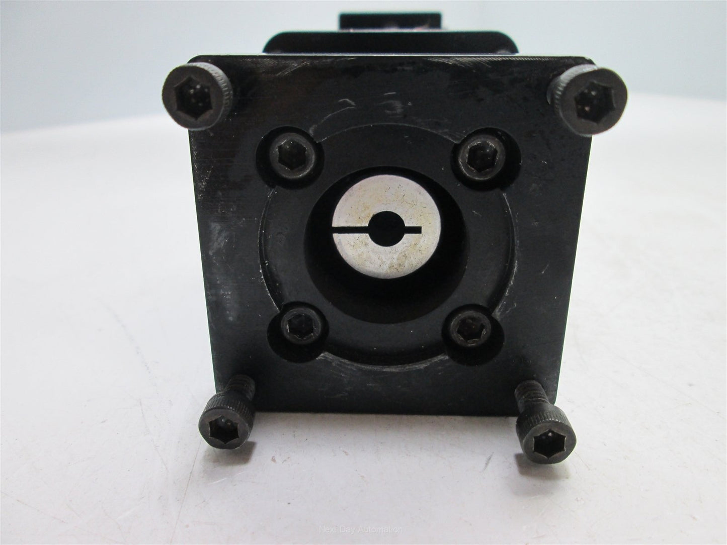 Used Tol-O-Matic BCS10-SN02-SK3-LMI-KT3-MRV23XJ Rodless Screw Drive Actuator