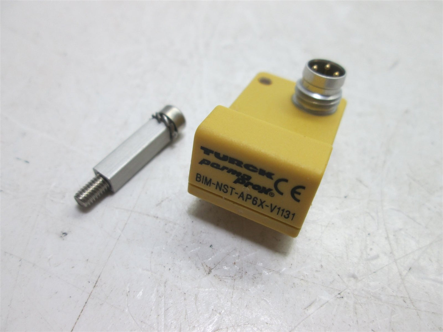 New Turck BIM-NST-AP6X-V1131 Magnetic Field Sensor For Pneumatic Cylinders