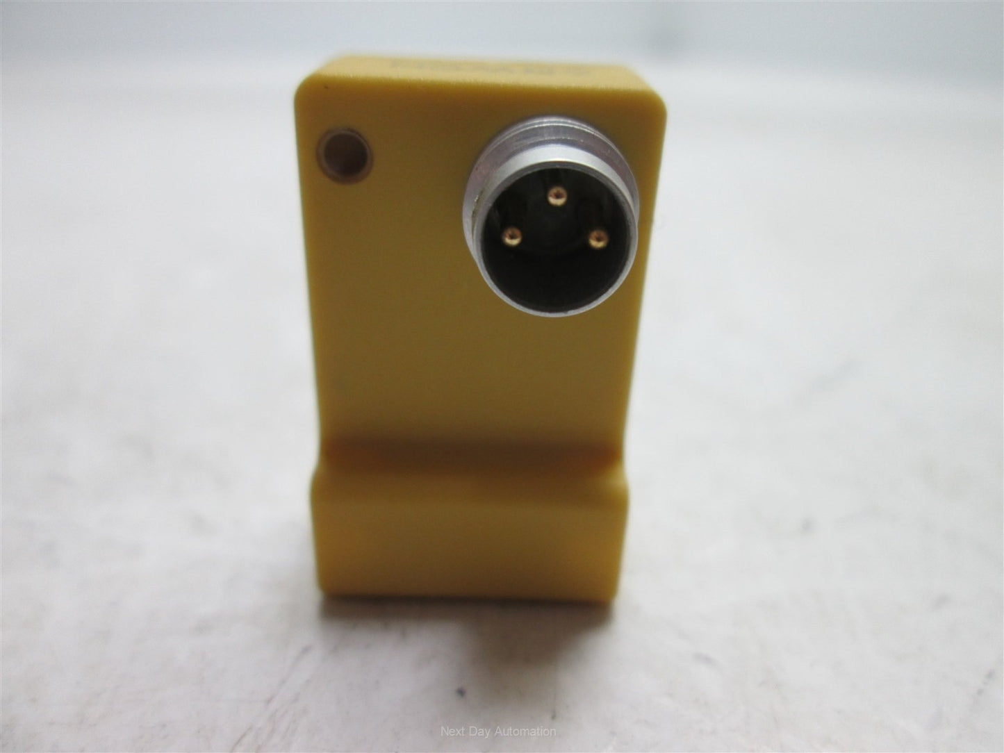 New Turck BIM-NST-AP6X-V1131 Magnetic Field Sensor For Pneumatic Cylinders