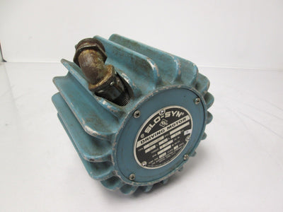 Used Superior Electric SS400-1021 Slo-Syn Motor 5.3VDC 3.4A 400oz/in Torque 72RPM