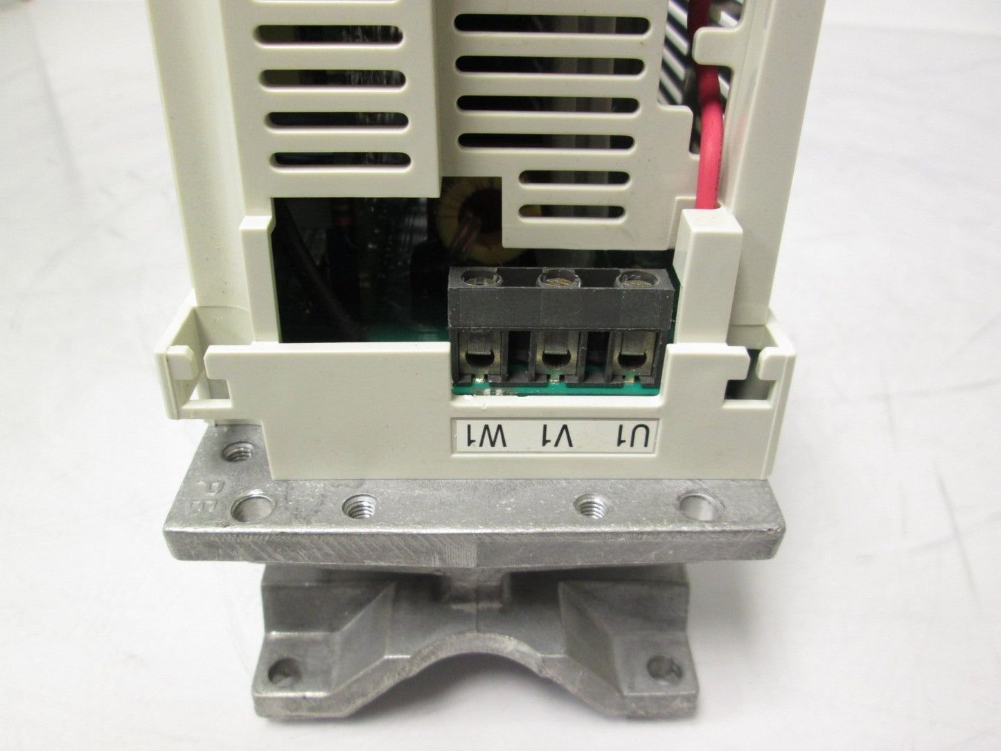 Used ABB ACS 143-K75-1-U General Purpose VFD 200-240VAC 3.2A 3PH *Missing Cover*