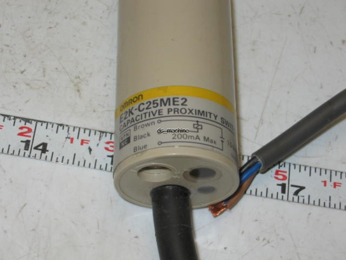 Used Omron E2K-C25ME2 Proximity Sensor