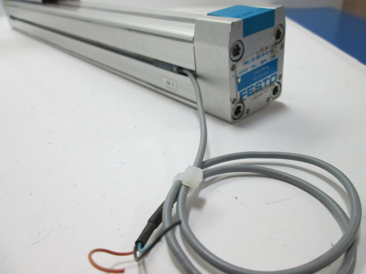 Used Festo DGEL-25-300-SP-KF-GK Ballscrew Positioner, Travel: 300mm, Shaft: 6mm