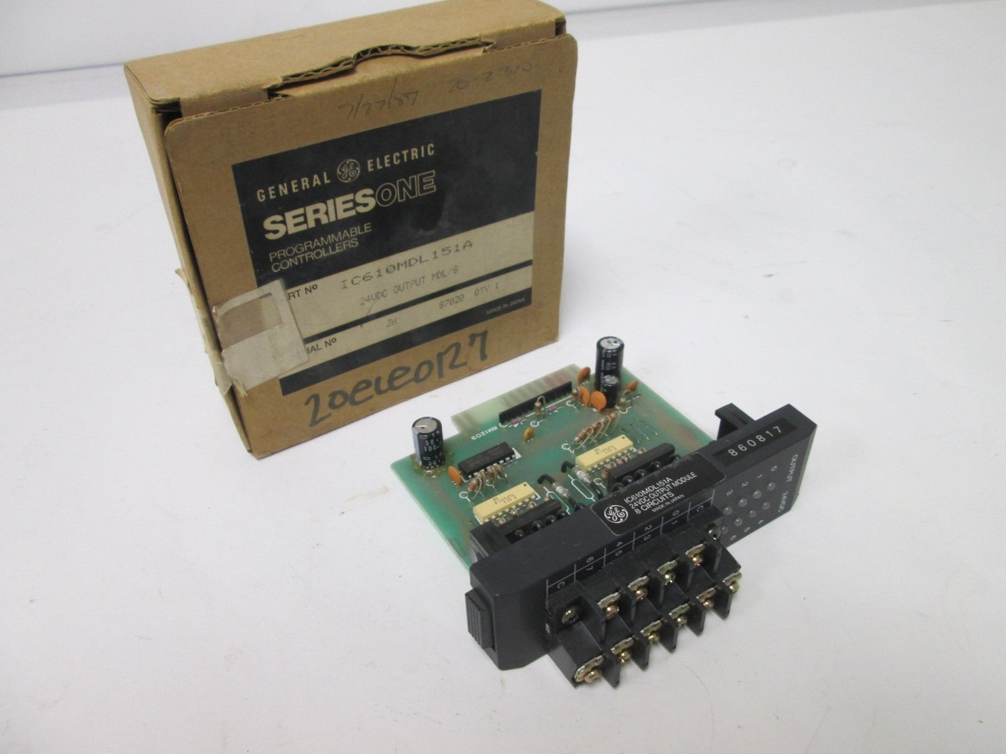 Used GE Fanuc IC610MDL151A PLC Output Module, 8 Outputs, Voltage: 24VDC