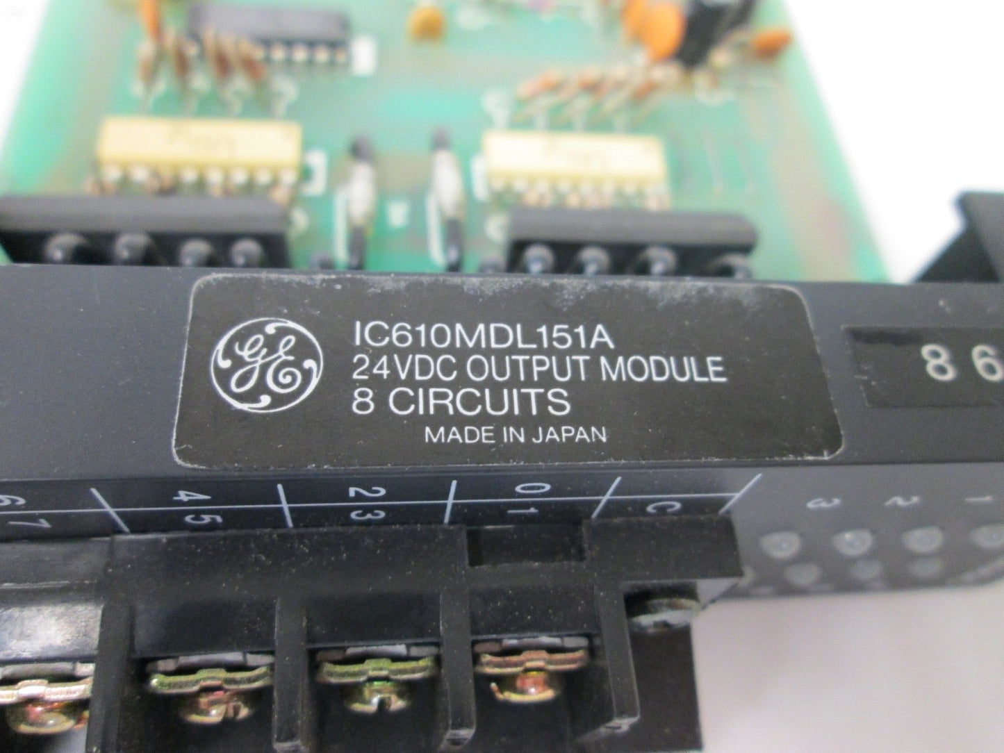 Used GE Fanuc IC610MDL151A PLC Output Module, 8 Outputs, Voltage: 24VDC