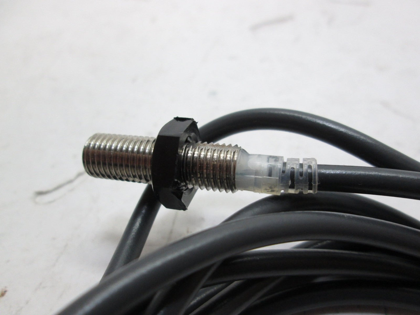 Used Omron E2EX1R5E1 Inductive Proximity Sensor E2E Series, 1.5mm Range, NPN 10-40VDC