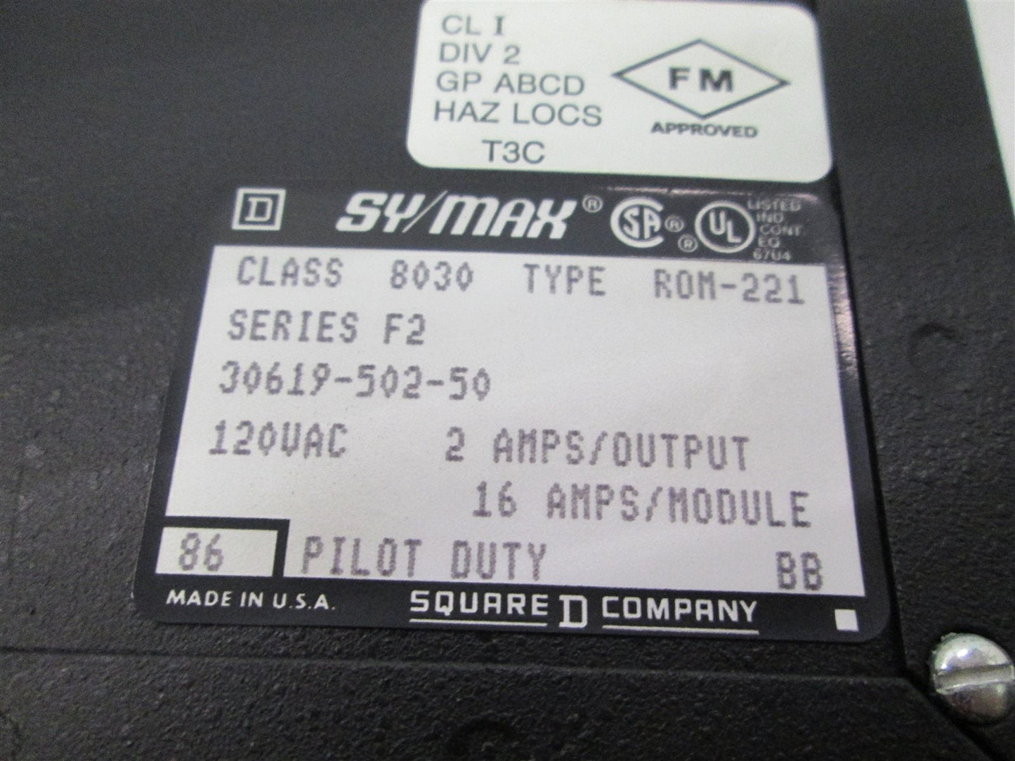 Used Square D 8030 ROM221 Series F2 SY/MAX PLC Relay Output Module 16-Point, 120VAC