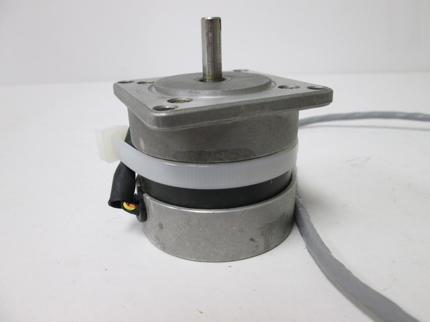 Used Kollmorgen PJT50 Stepper Motor, Shaft Diameter: 0.25", 1.8 Deg/Step, Voltage: 3V