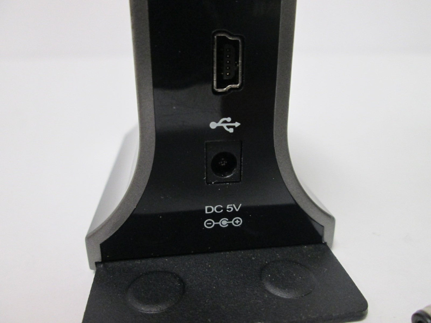 Used Iogear GUW101A Wireless USB Audio Adapter, Voltage: 5VDC, Audio Output: 2 CH DAC